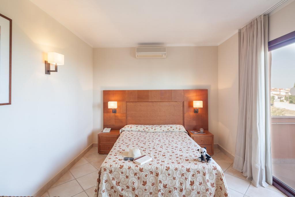 Pierre & Vacances Estepona Bagian luar foto