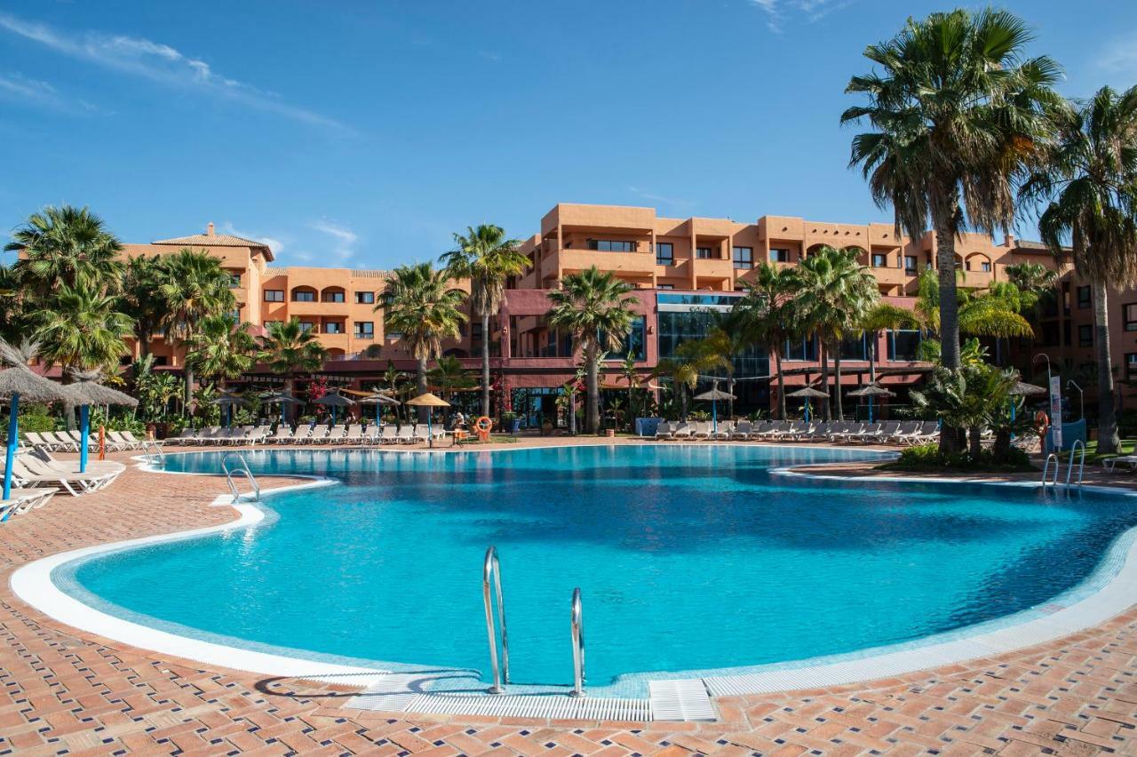 Pierre & Vacances Estepona Bagian luar foto
